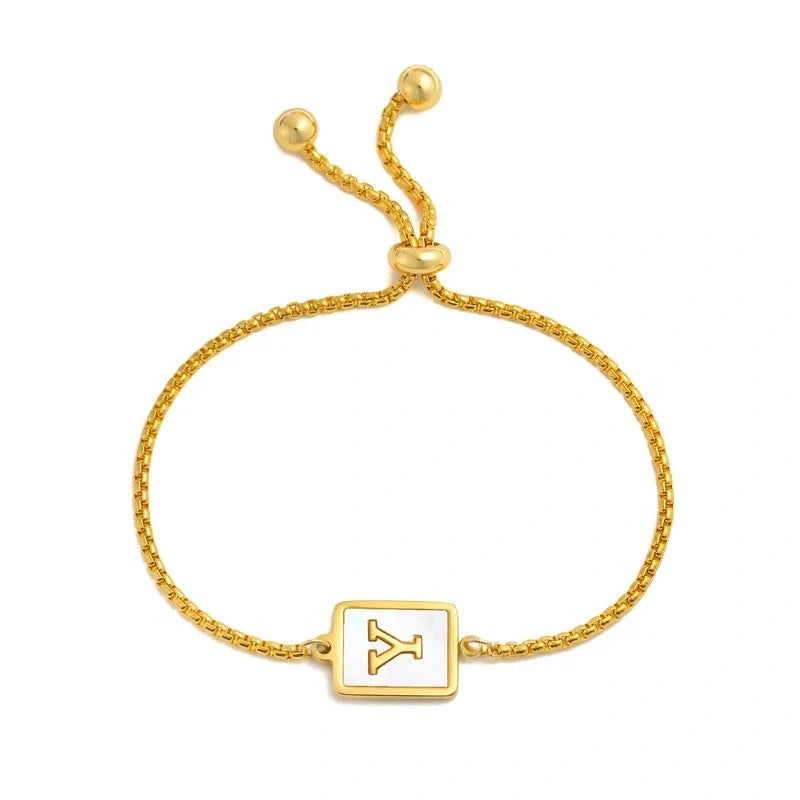 Bedelarmband met Initialen
