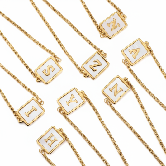 Bedelarmband met Initialen